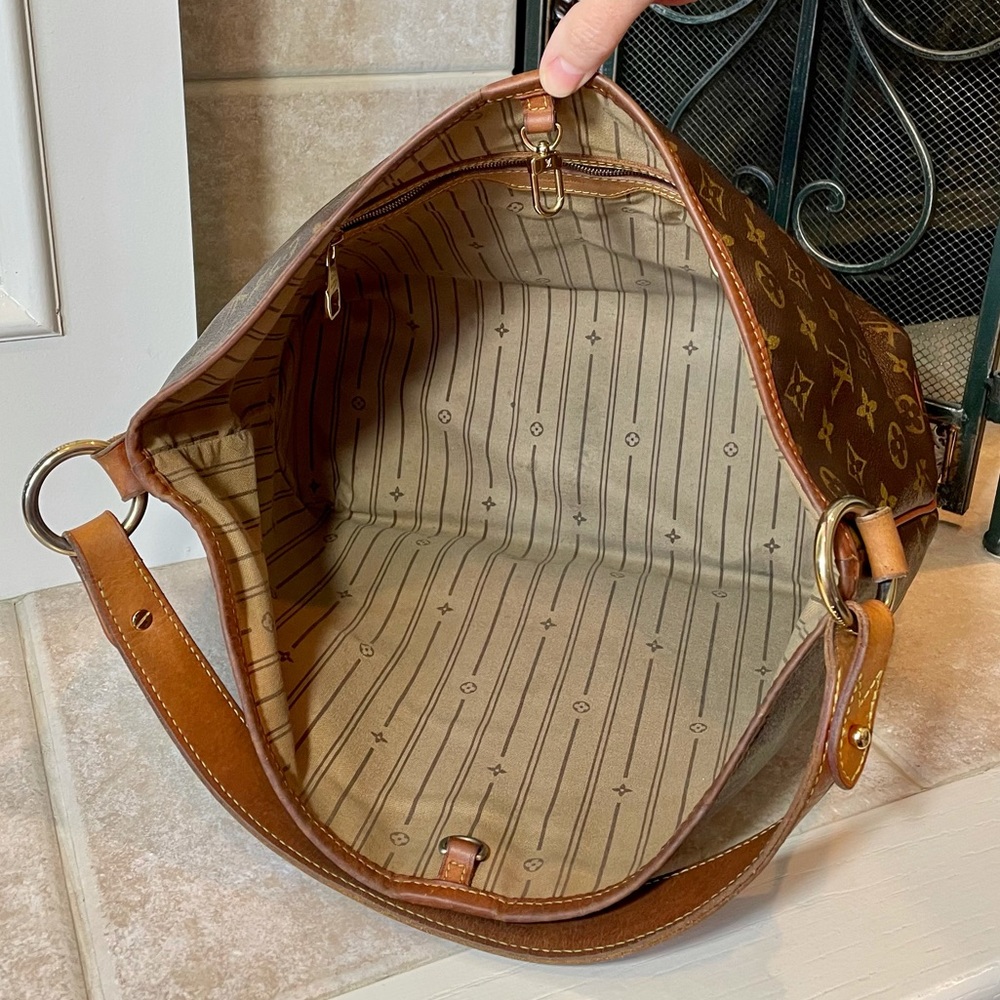 Louis Vuitton Delightful Monogram Print - Picture 7 of 9